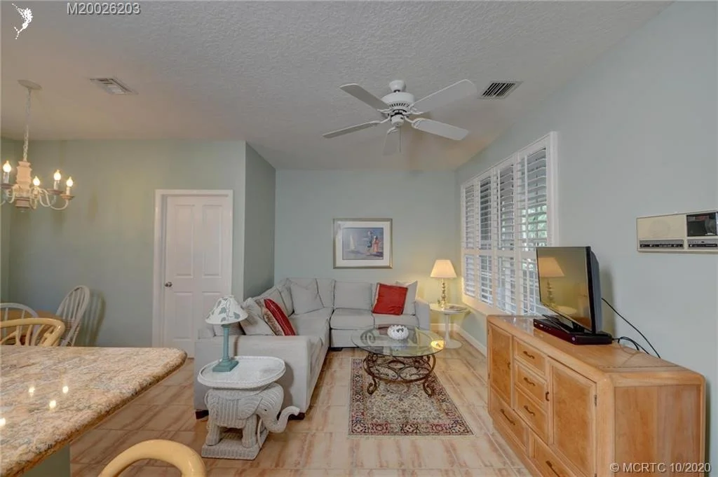 Photo of 3400 SE Cambridge Drive