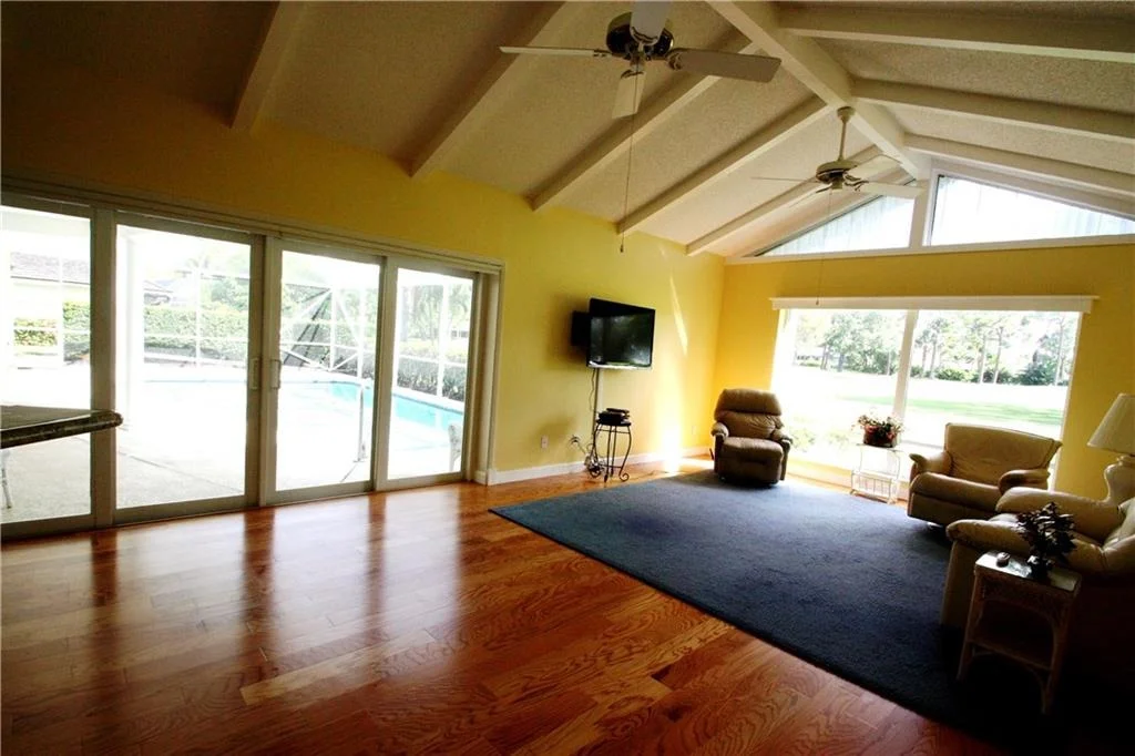 Photo of 3041 SE Fairway W