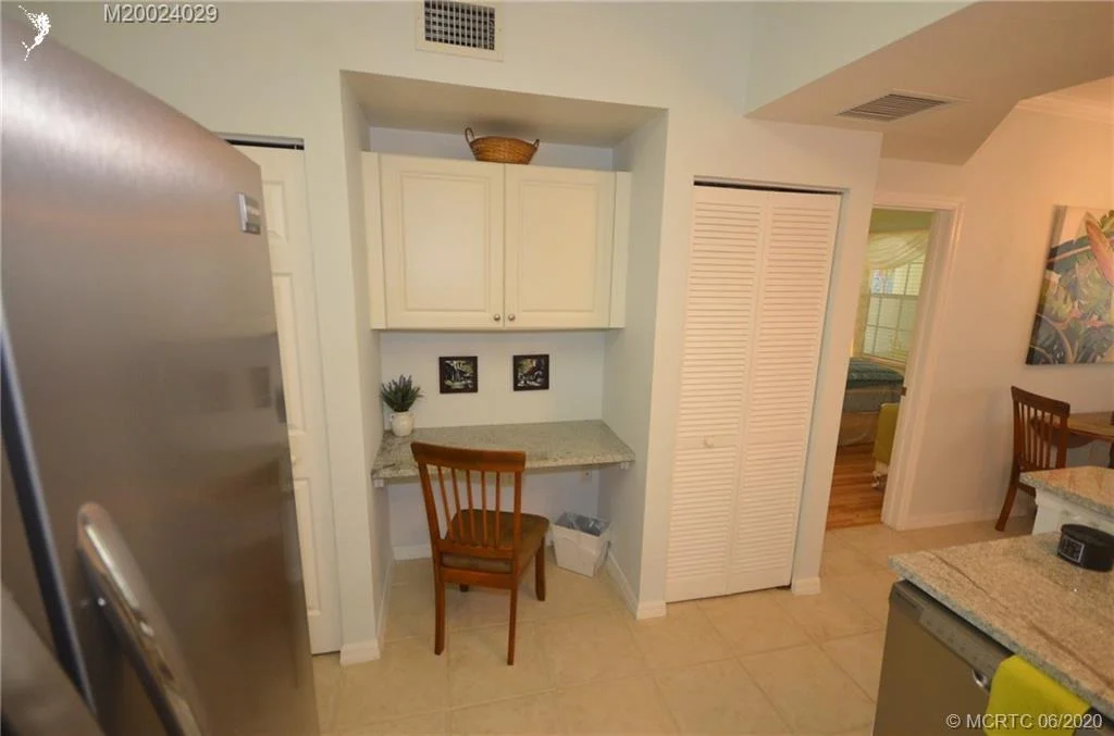 Photo of 254 SE Kitching Circle