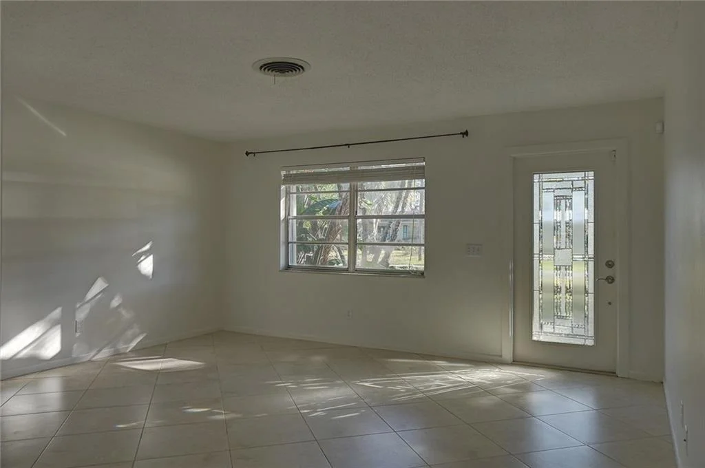 Photo of 1340 SE Starfish Lane
