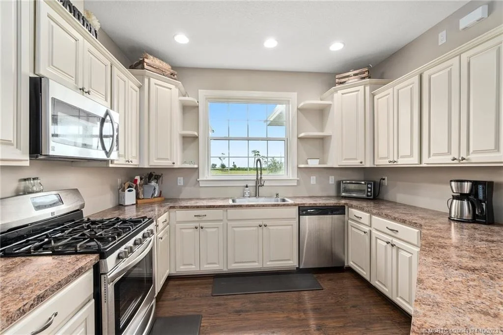 Photo of 7625 NE 80th Avenue