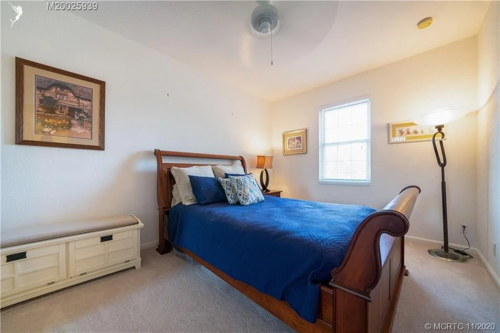Photo of 1137 SE Fleming Way