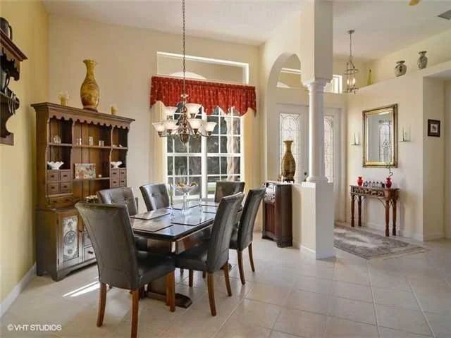 Photo of 7005 SE Bay Hill Drive