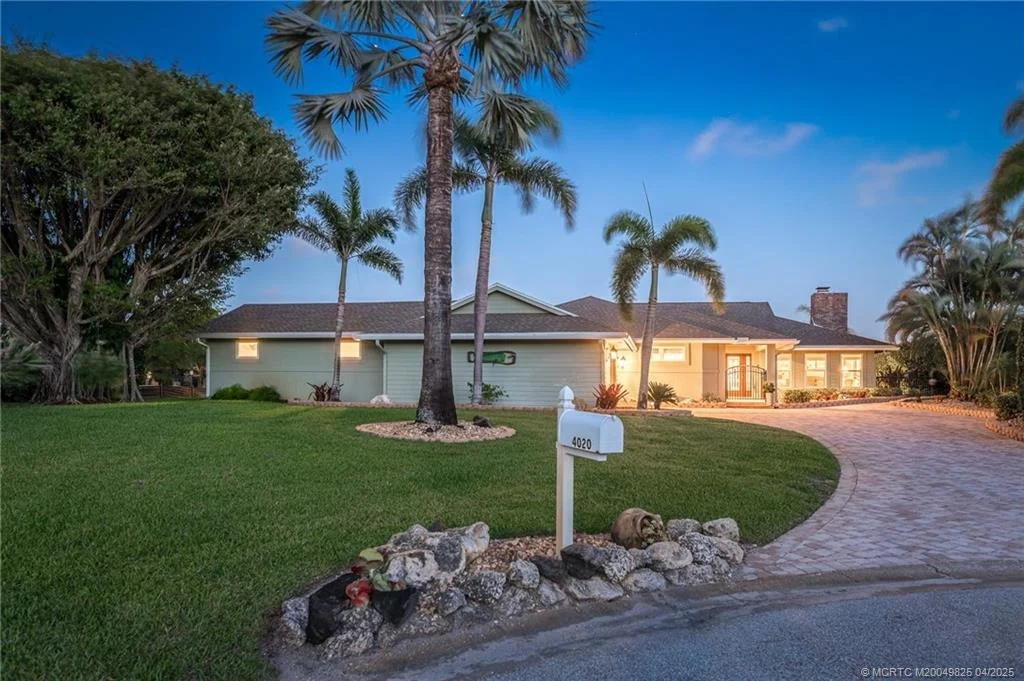 Photo of 4020 SE Whiticar Way