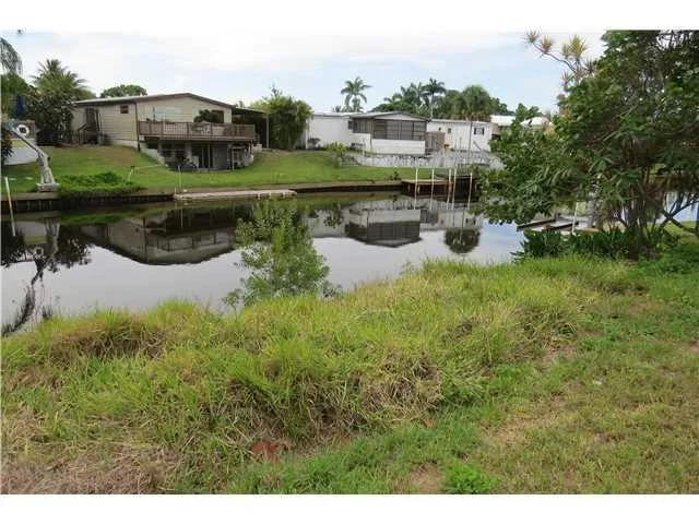 Photo of 7699 SE Fork River Drive