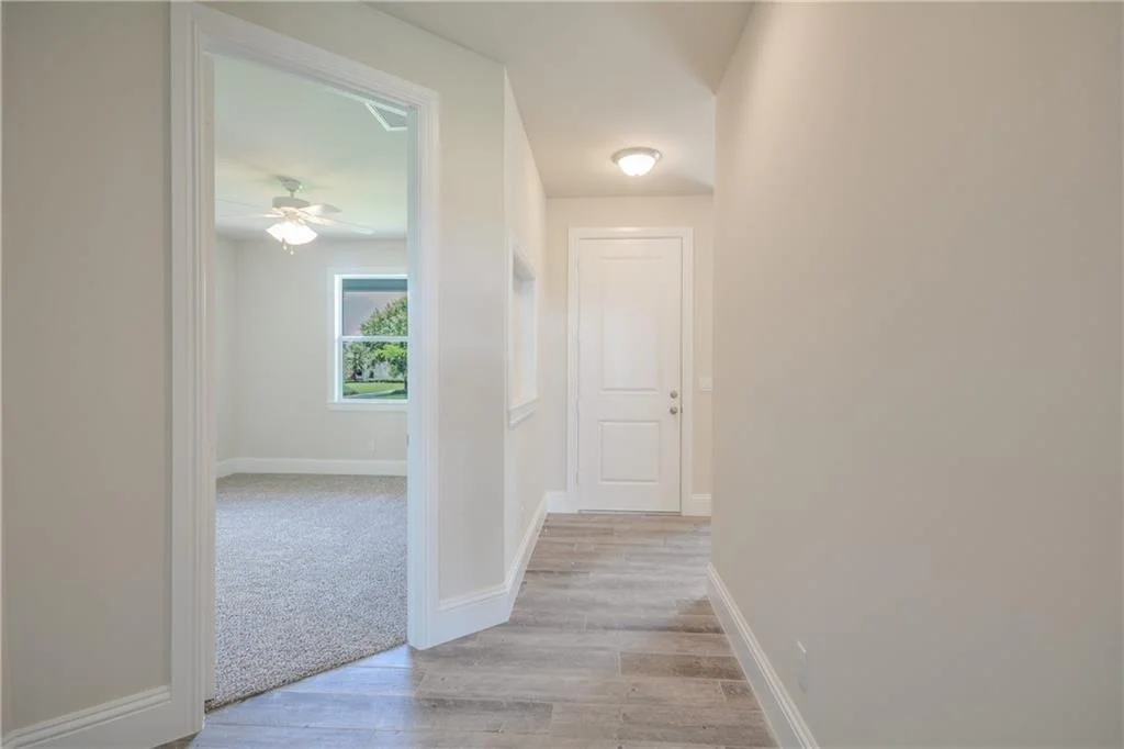 Photo of 2035 NW Fork Road