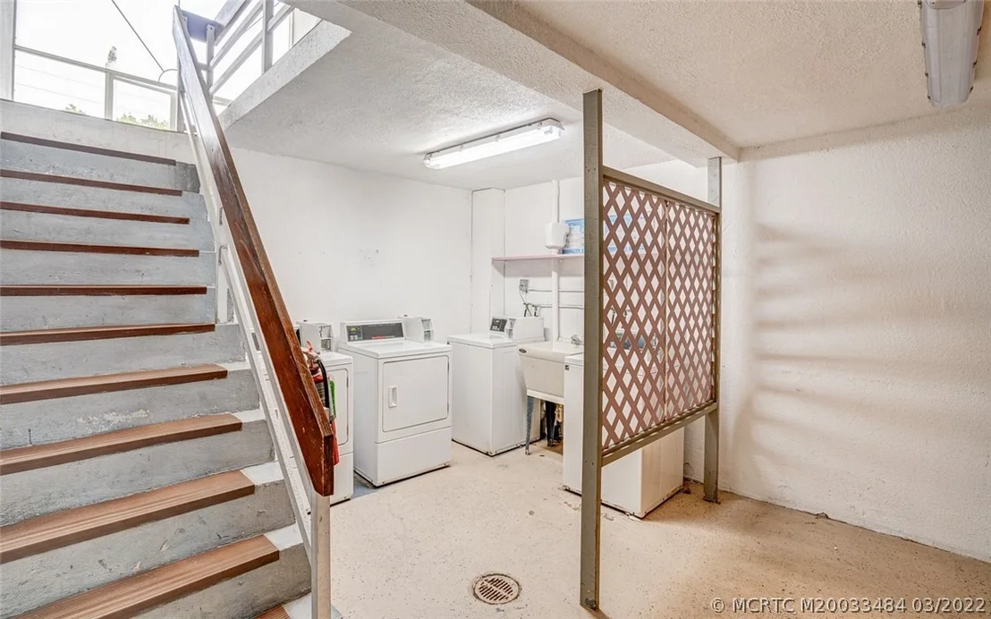 Photo of Unit B5 at 630 SE Ocean Boulevard