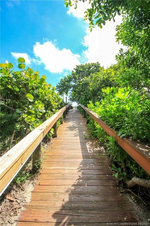 Photo of Unit PHA1 at 3100 N Highway A1A