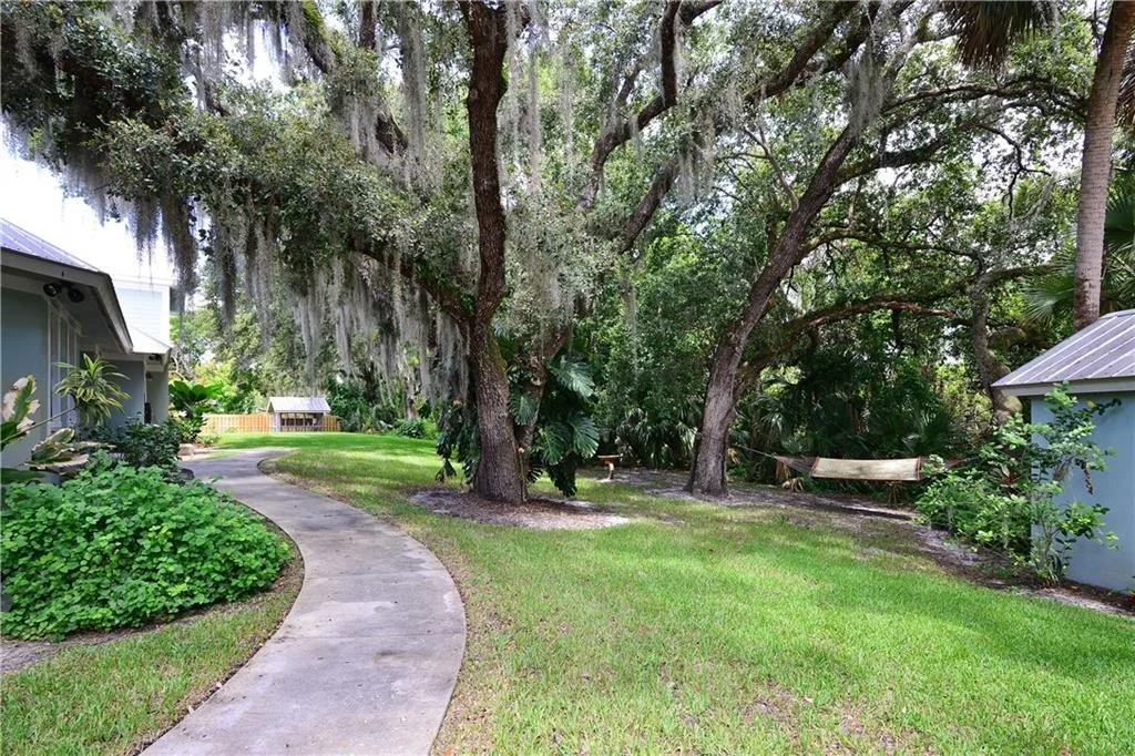 Photo of 5565 SW Evans Drive