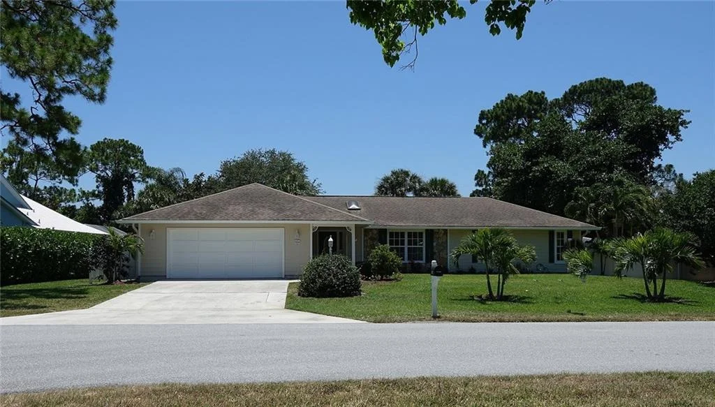 Photo of 2864 NE Rosetree Drive
