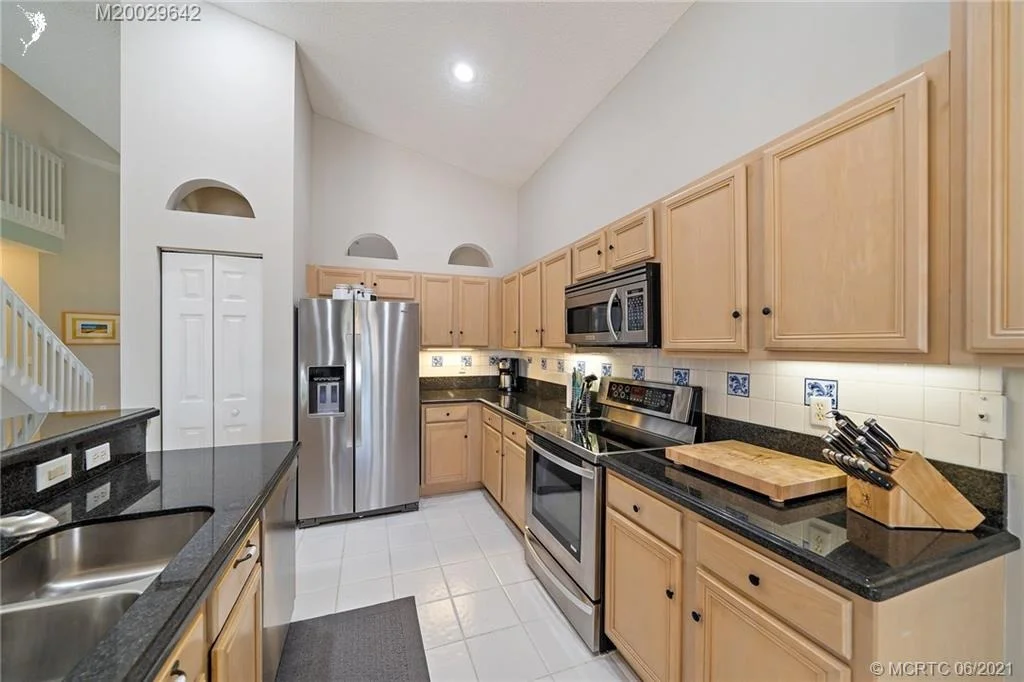 Photo of 4752 SE Mizner Place