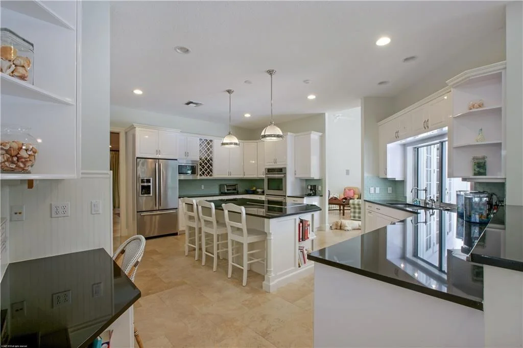 Photo of 7 NE Lofting Way