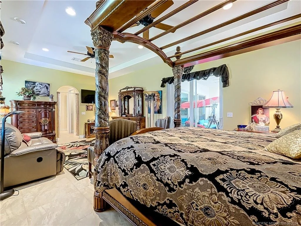 Photo of 4459 SE Bayshore Terrace