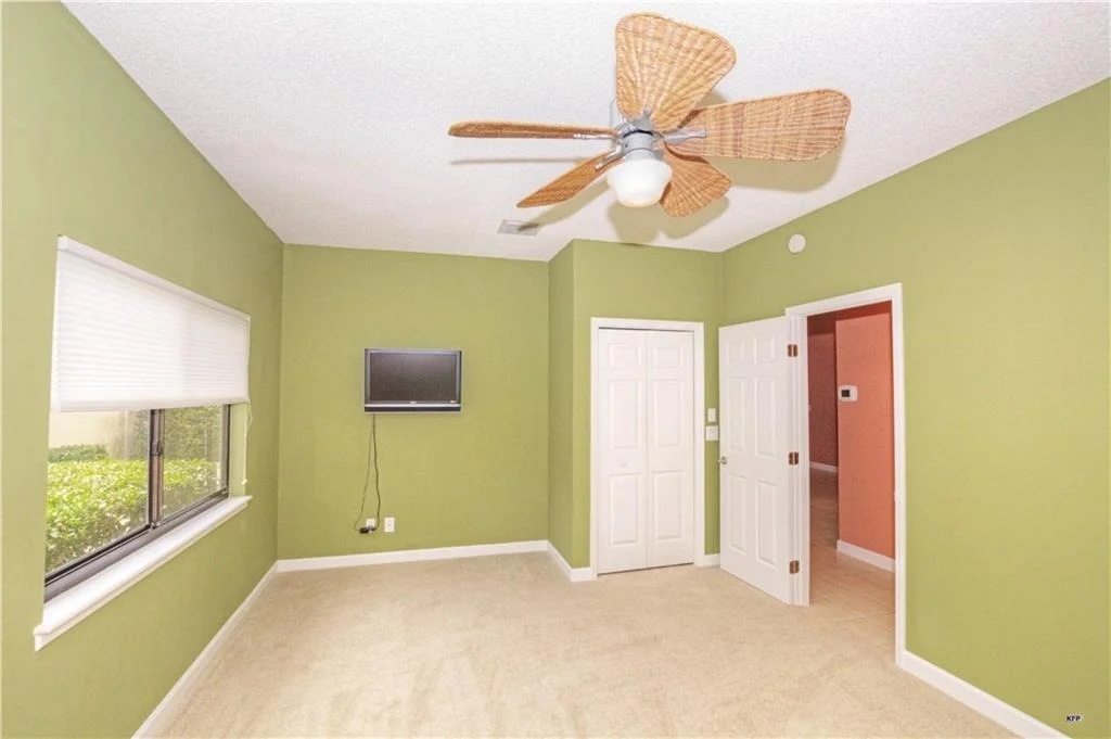 Photo of 6908 SE Pacific Drive