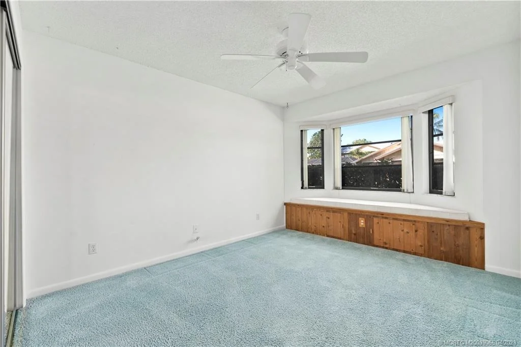 Photo of 5374 SE Inlet Place