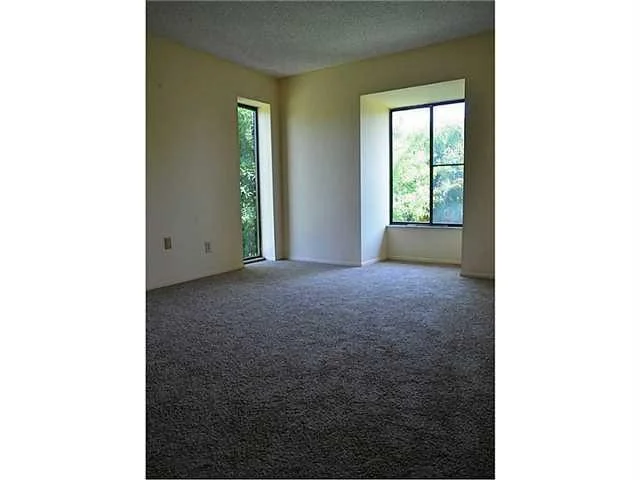 Photo of Unit 210 at 800 NW Fork Road
