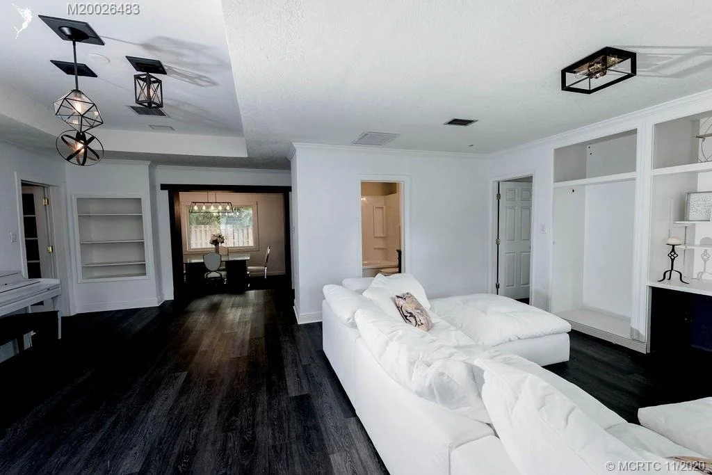 Photo of 35 SW Cabana Point Circle SW