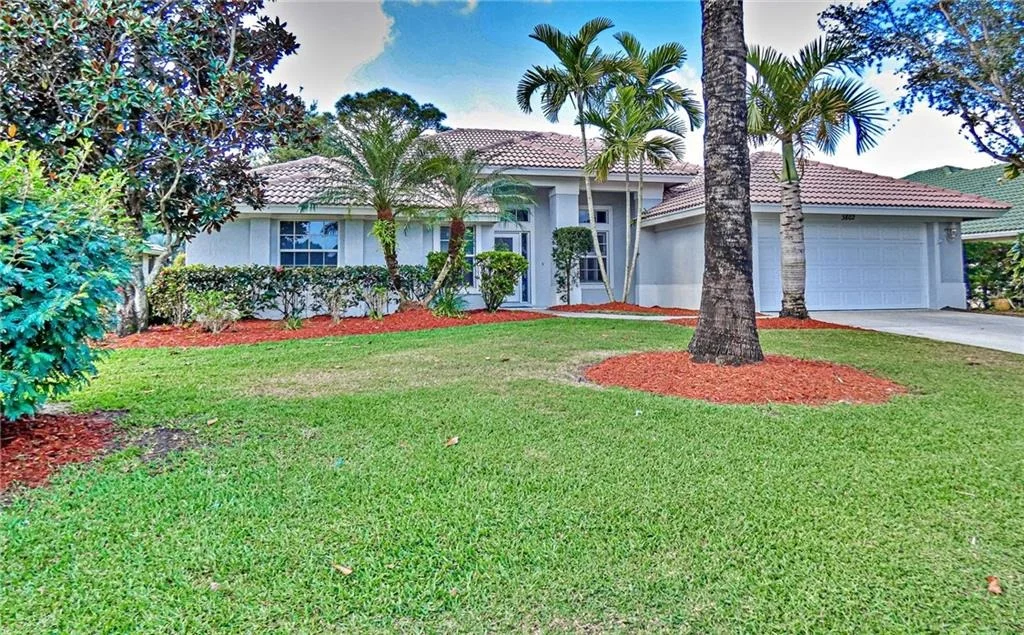 Photo of 3802 SE Fairway West W