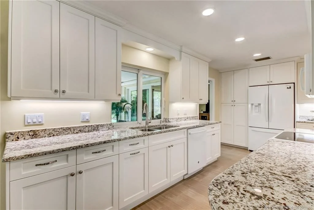 Photo of 1814 SE Granada Lane
