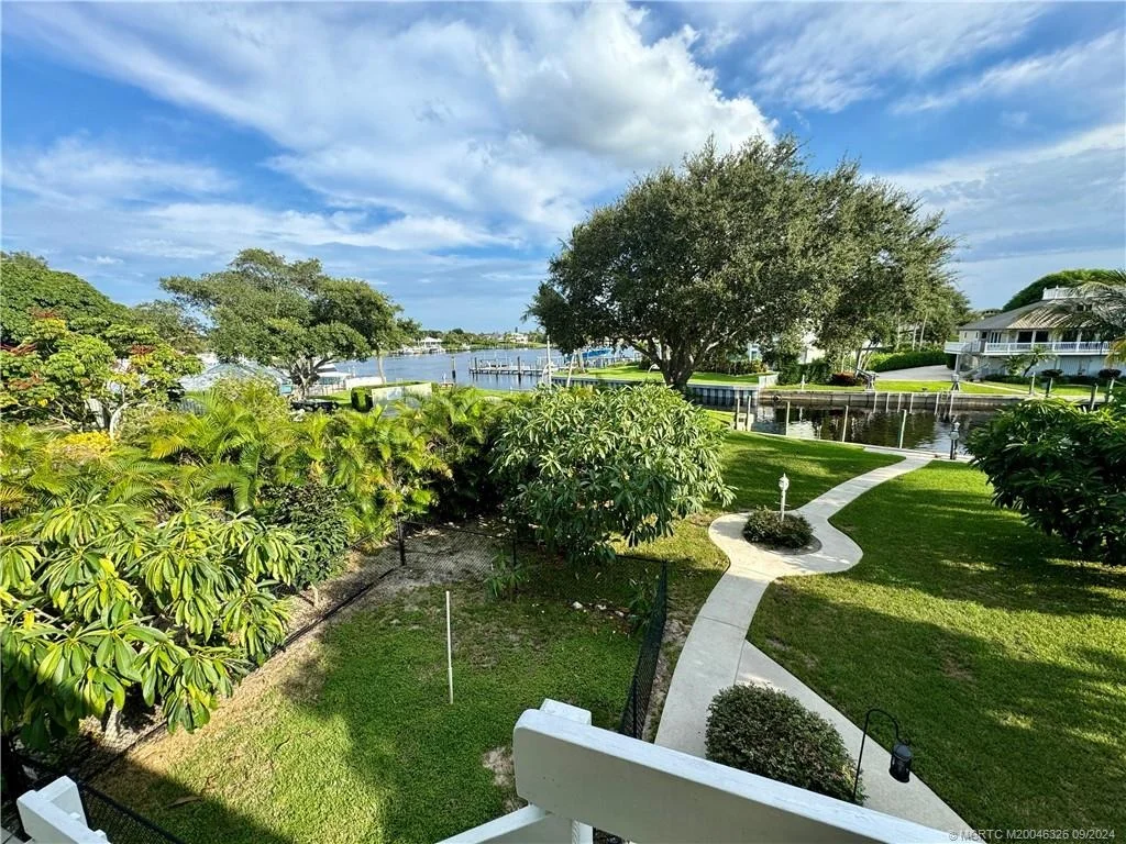 Photo of 4225 SE Centerboard Lane