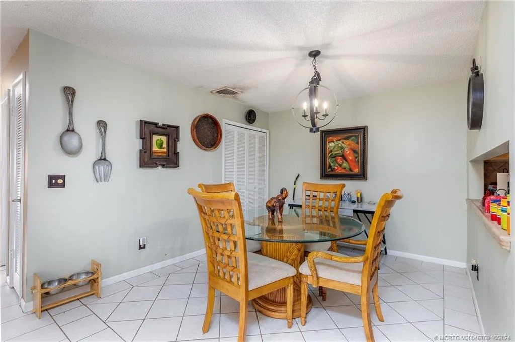 Photo of 4012 SE Fairway West