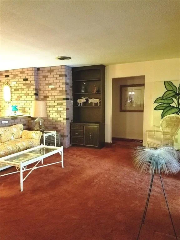 Photo of 1497 NW Lake Point