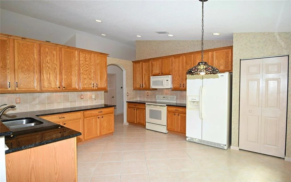 Photo of 6947 SE Twin Oaks Circle