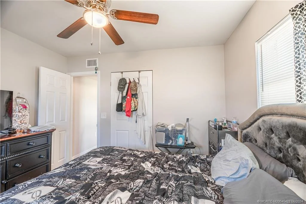 Photo of 1190 NW 15th Street