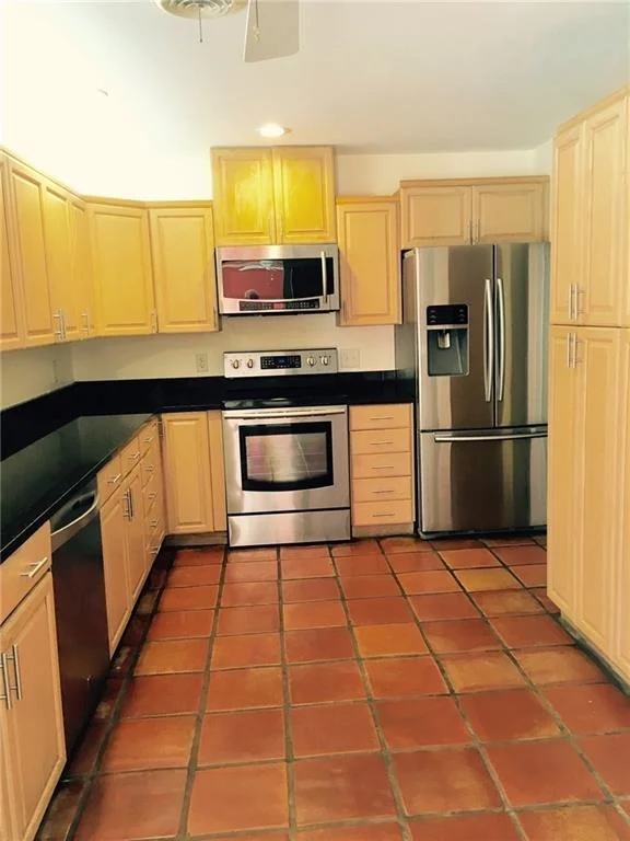 Photo of 2165 NW Fork Road