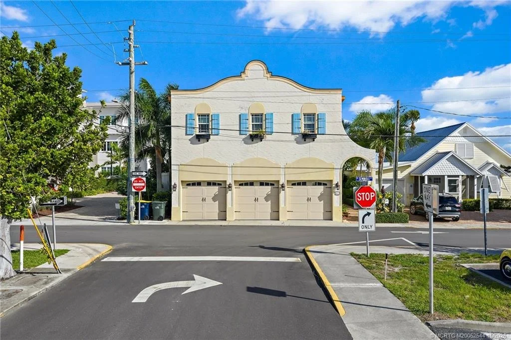 Photo of 57 SE Seminole Street