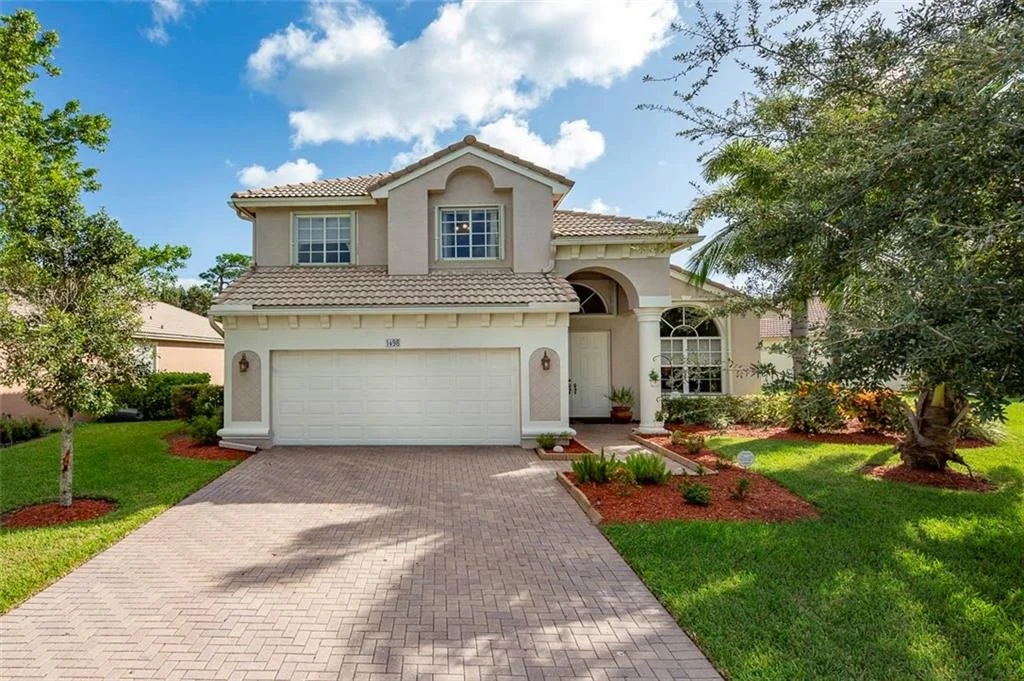 Photo of 1498 SE Legacy Cove Circle