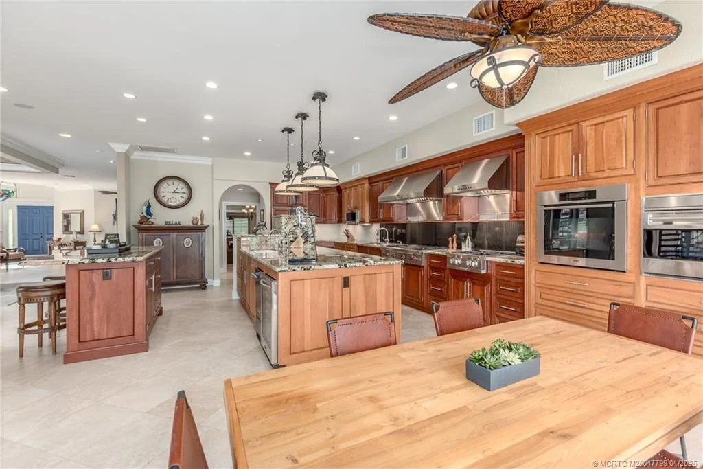 Photo of 2996 SE Fairway W