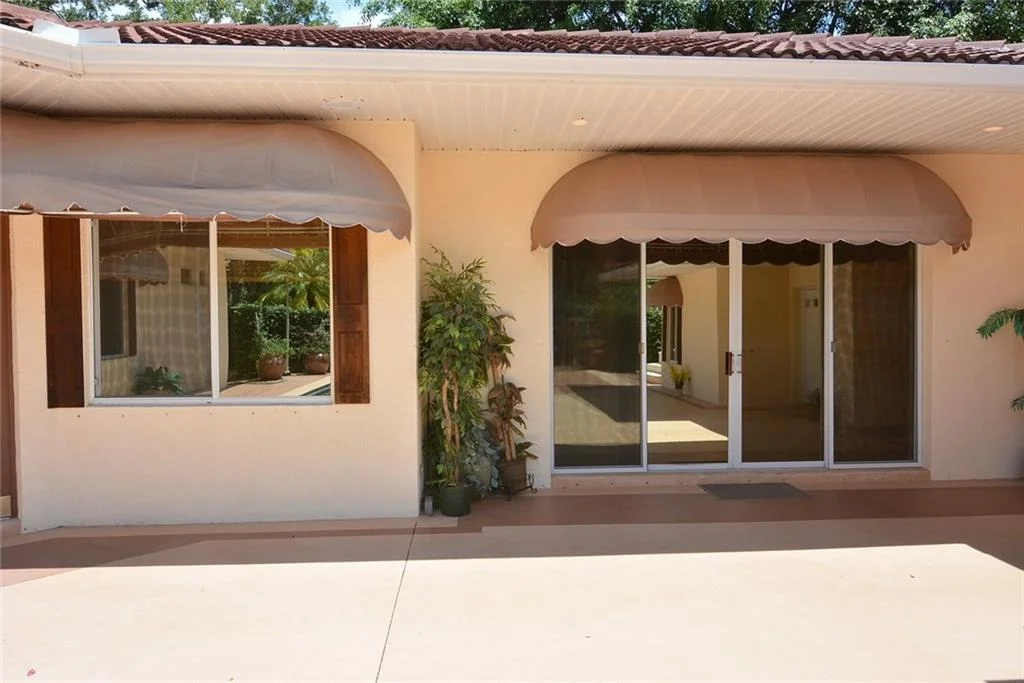 Photo of 2 N Via Lucindia Drive S