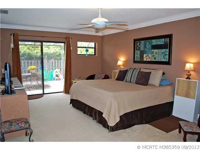 Photo of 1296 NW Pine Ridge Trail