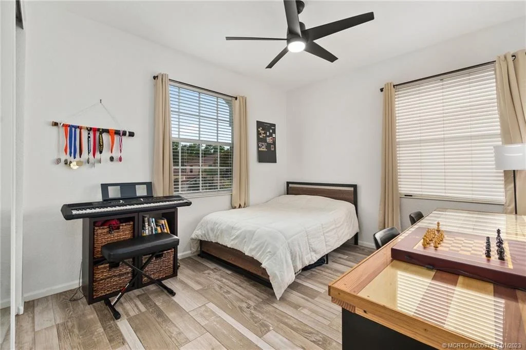 Photo of 1341 SE Fleming Way