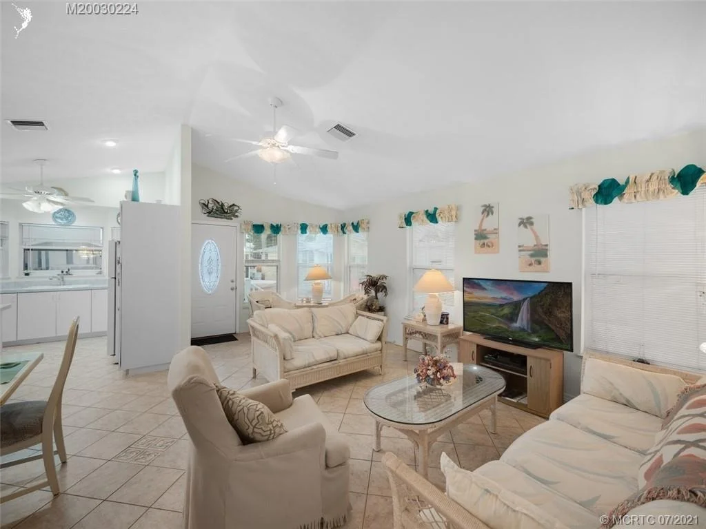 Photo of 198 Nettles Boulevard