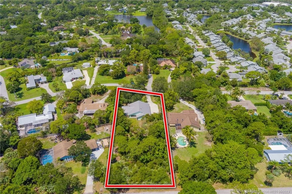 Photo of 2943 NE Rosetree Drive