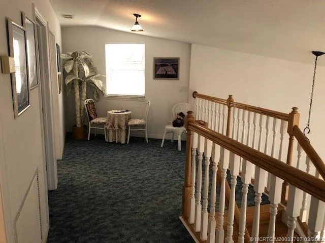 Photo of 877 Nettles Boulevard