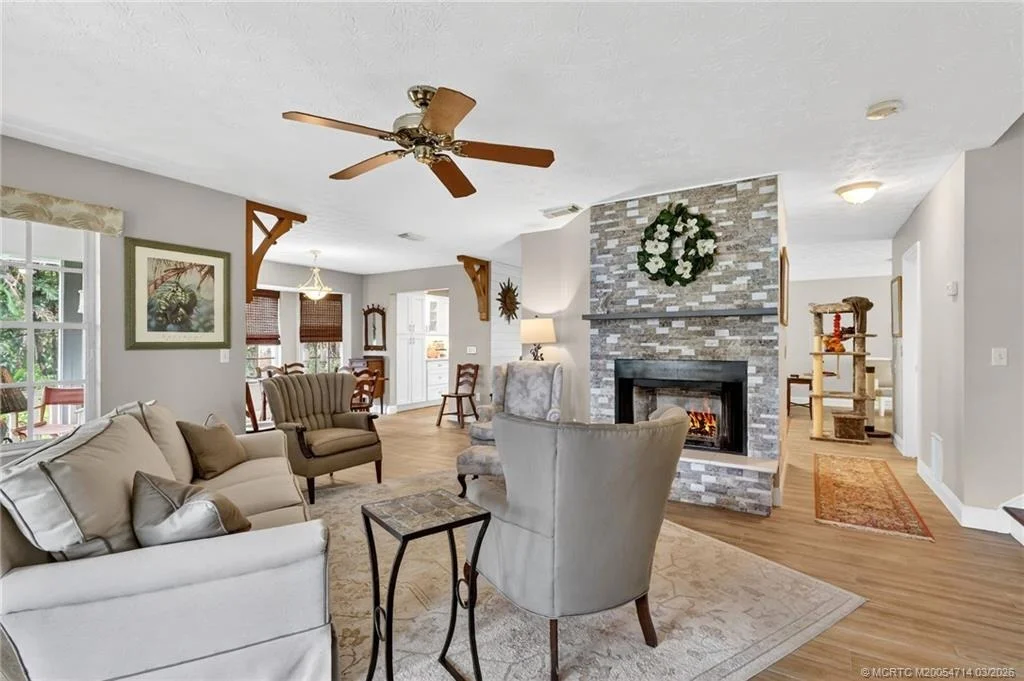 Photo of 6198 SE Black Oak Lane