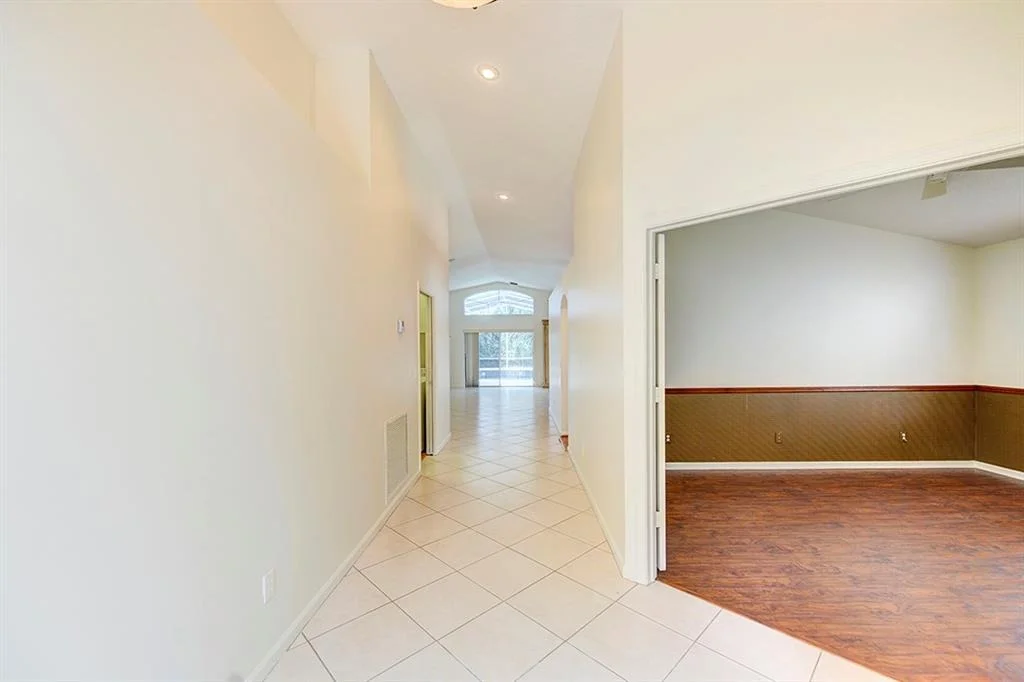 Photo of 7140 SE Twin Oaks Circle