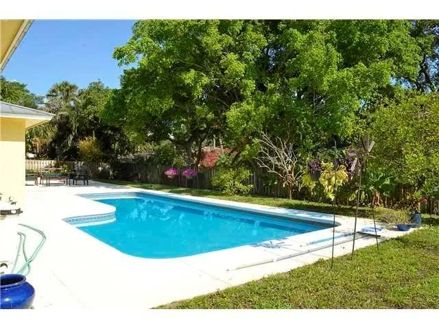 Photo of 12 N River Road
