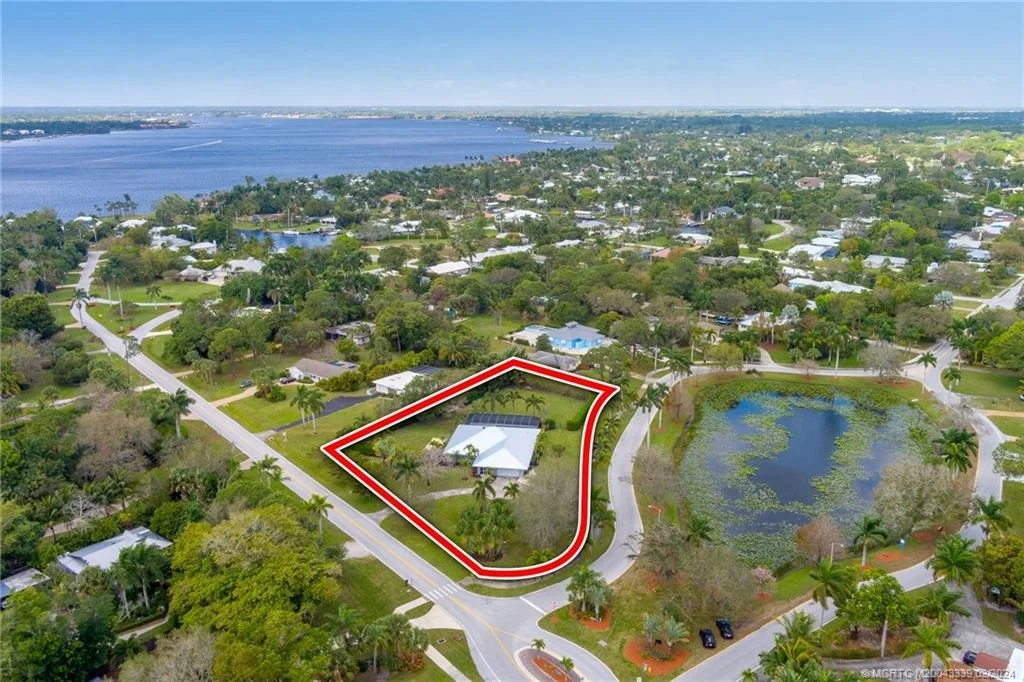 Photo of 1469 NW Fork Road