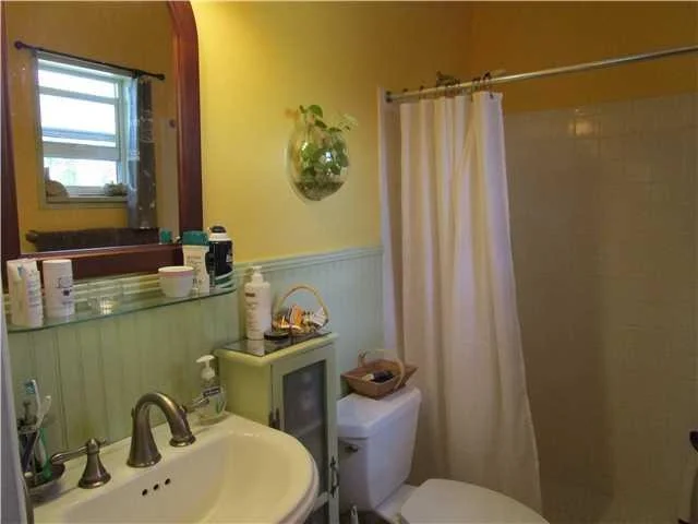 Photo of 155 Village Circle