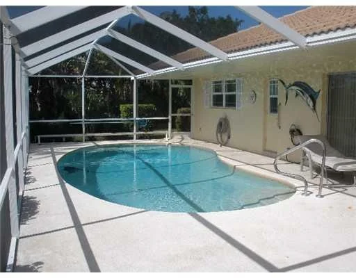 Photo of 4223 SE FAIRWAY EAST