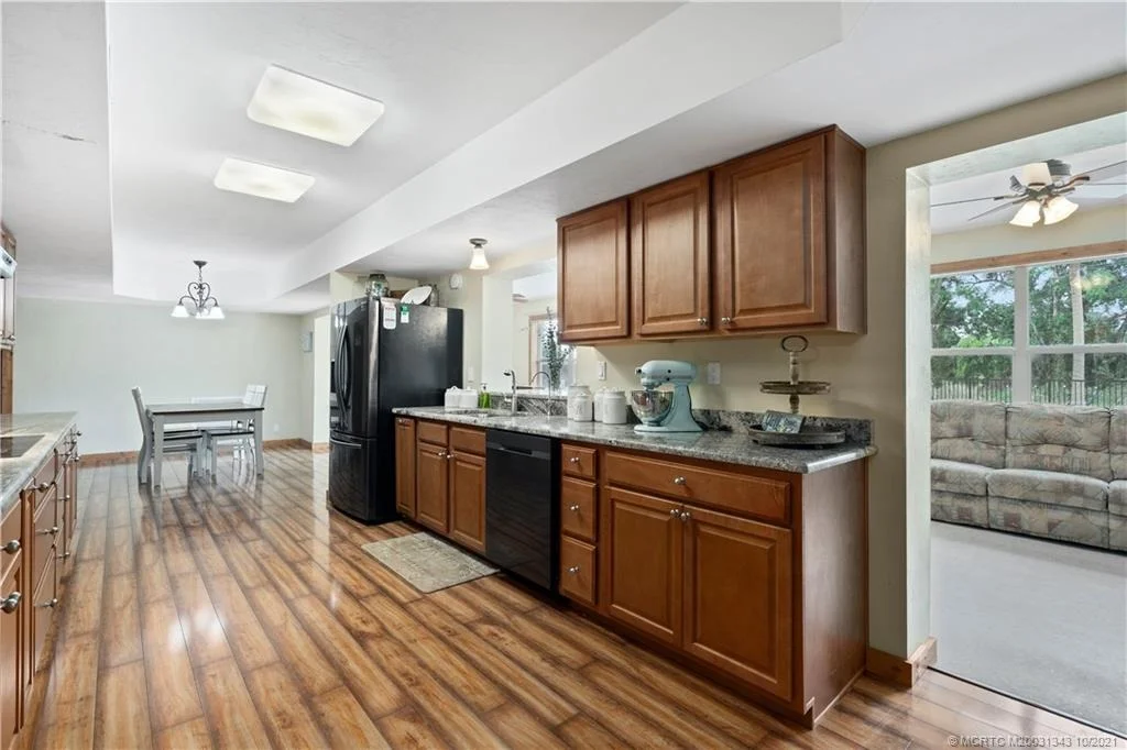 Photo of 2473 State Road 70 E