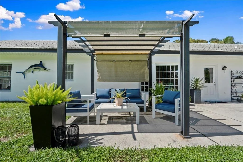 Photo of 1655 NW Fork Road