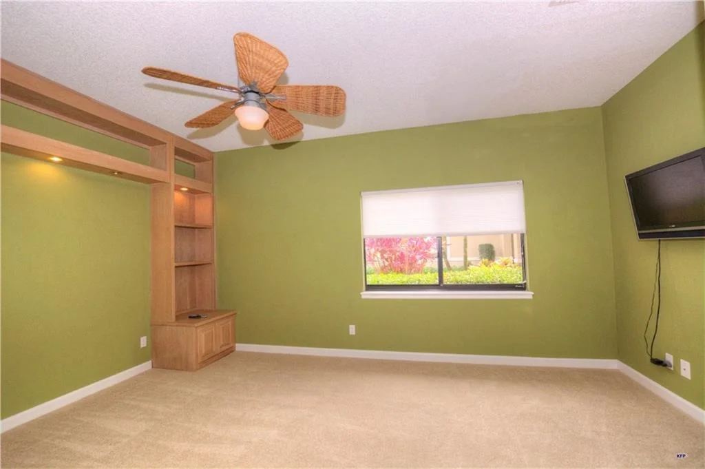 Photo of 6908 SE Pacific Drive