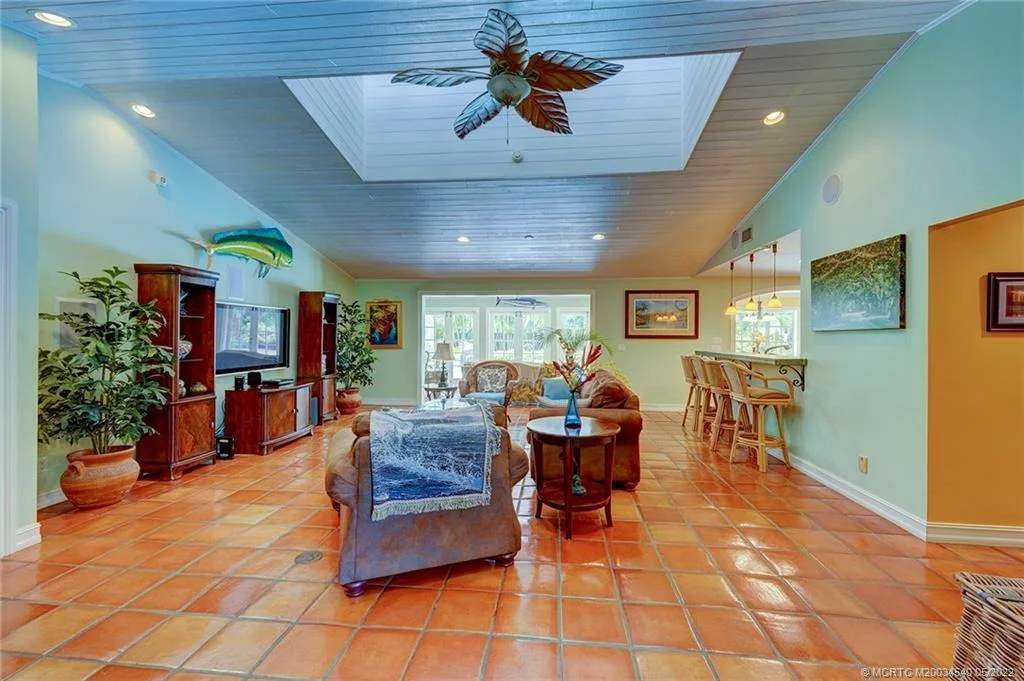 Photo of 3890 SE Quanset Terrace
