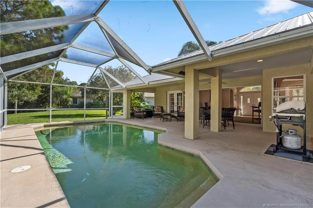 Photo of 515 SE Mill Stream Terrace
