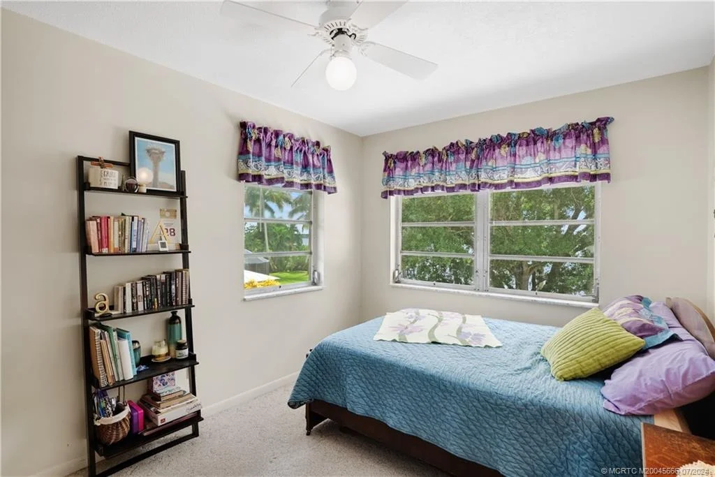 Photo of 1809 NW Bright River Point
